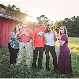 Meet your Posher, Shay